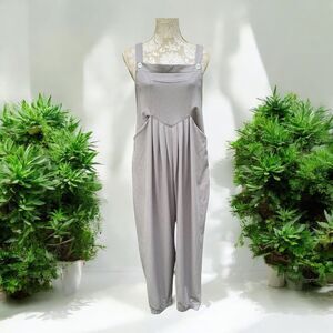 Halara Waffle Knit Pleated Overalls Jumpsuit Mink Brown Adjustable Size L